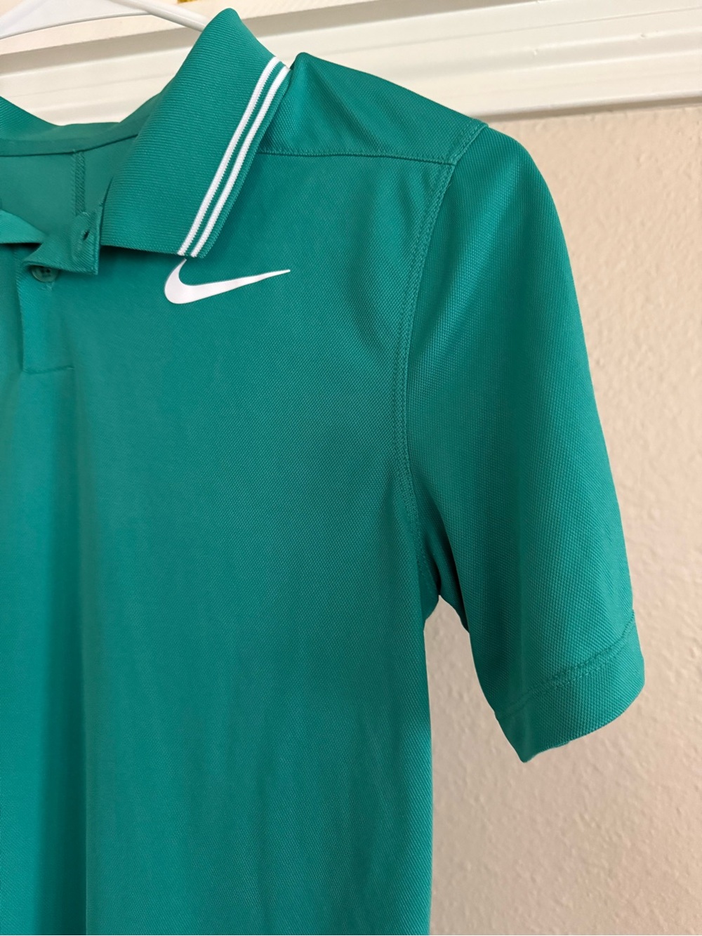 Boys Nike Youth Short-Sleeve Polo - Size L - Picture 4 of 8